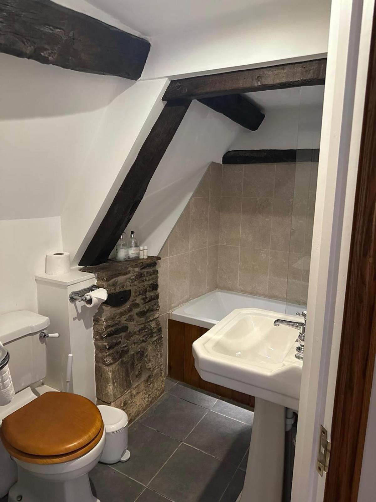 The Plough B&B Bourton-on-the-Water Bilik gambar